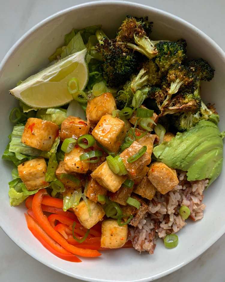 Sweet Chili Lime Tofu Bowls